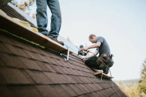 Find Roofers in Christian County